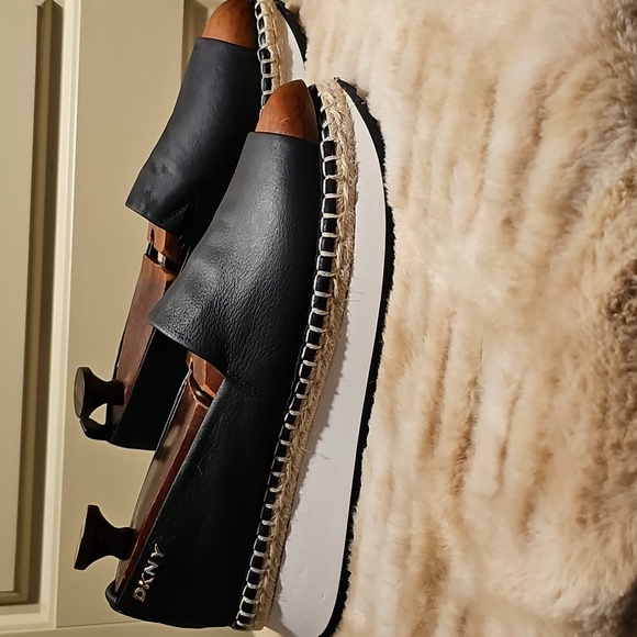 DKNY- Orza Women's Espadrille-wedge Sandals Black Leather Size 10 - Picture 4 of 13